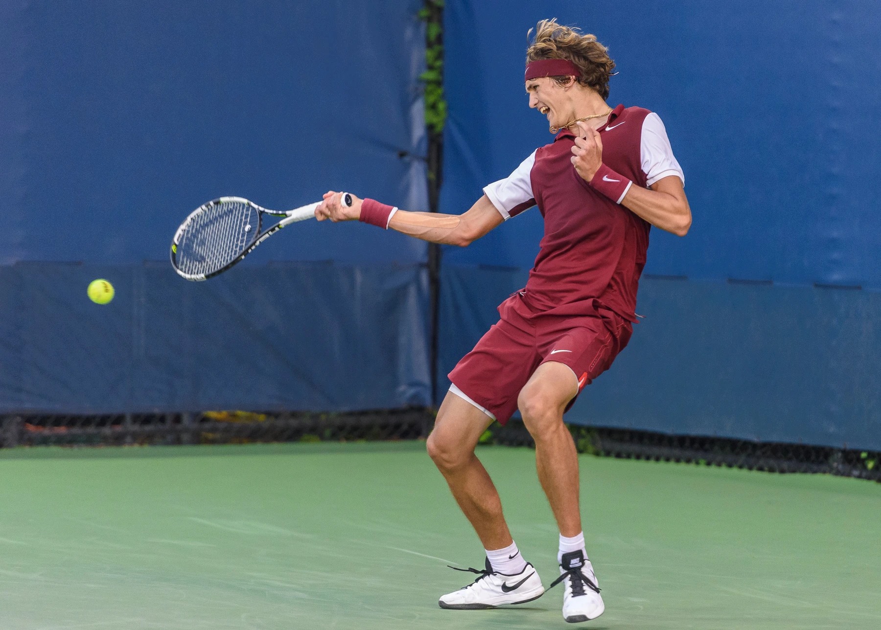 Støttebillede til Alexander Zverev overlever en fem-sæts kamp mod Lorenzo Sonego ved US Open