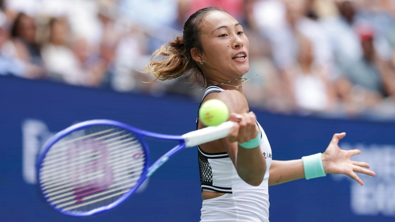 Støttebillede til Elena Rybakina når US Open-semifinalen og sikrer verdens nr. 1-rankingen