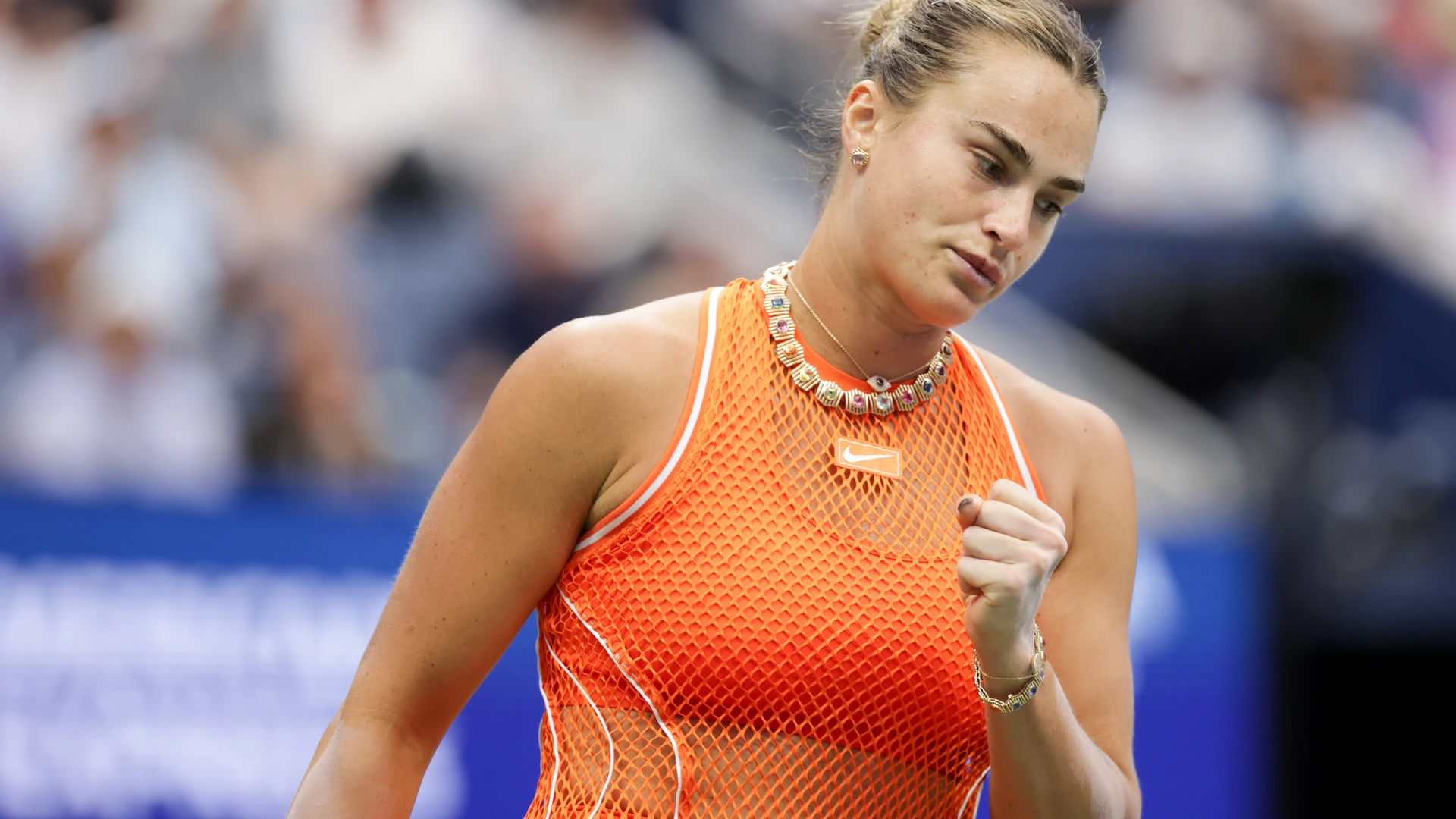 WTA Finals-kvalifikationen går ind i sin afgørende fase, mens spillerne afvejer point og restitution