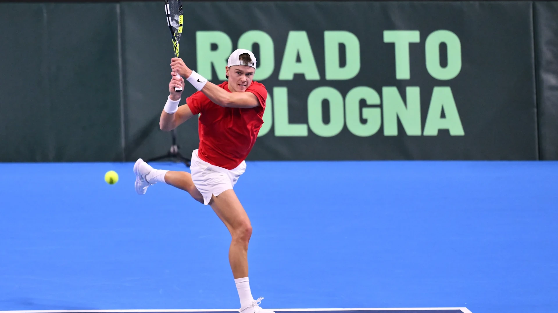 Alex de Minaur leads Australia back into the Davis Cup Qualifiers