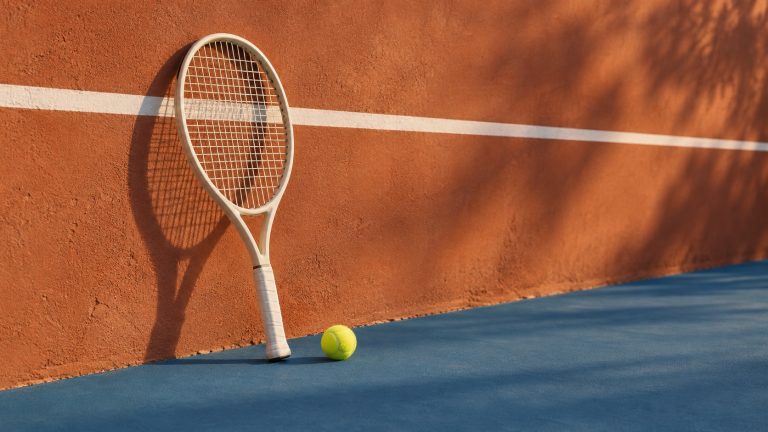 Vacherot beats Baez 6-4, 7-6 in Shanghai