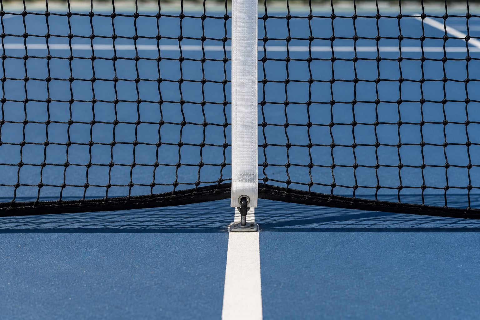 A conceptual tennis illustration of the center strap and mesh of a court net.